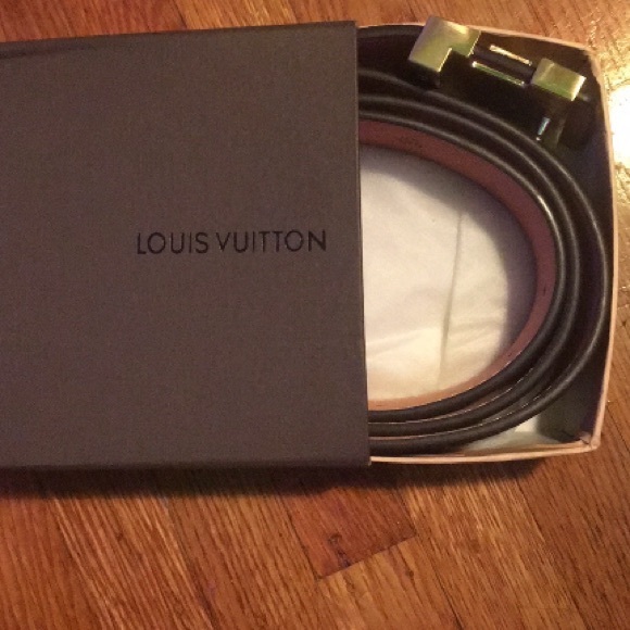 Louis Vuitton Belt - Picture 2 of 2